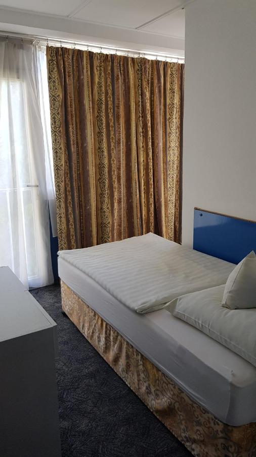 Hotel Amigo Zamárdi Exteriér fotografie