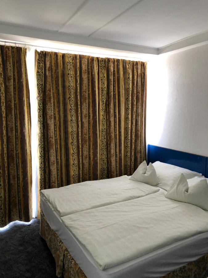 Hotel Amigo Zamárdi Exteriér fotografie
